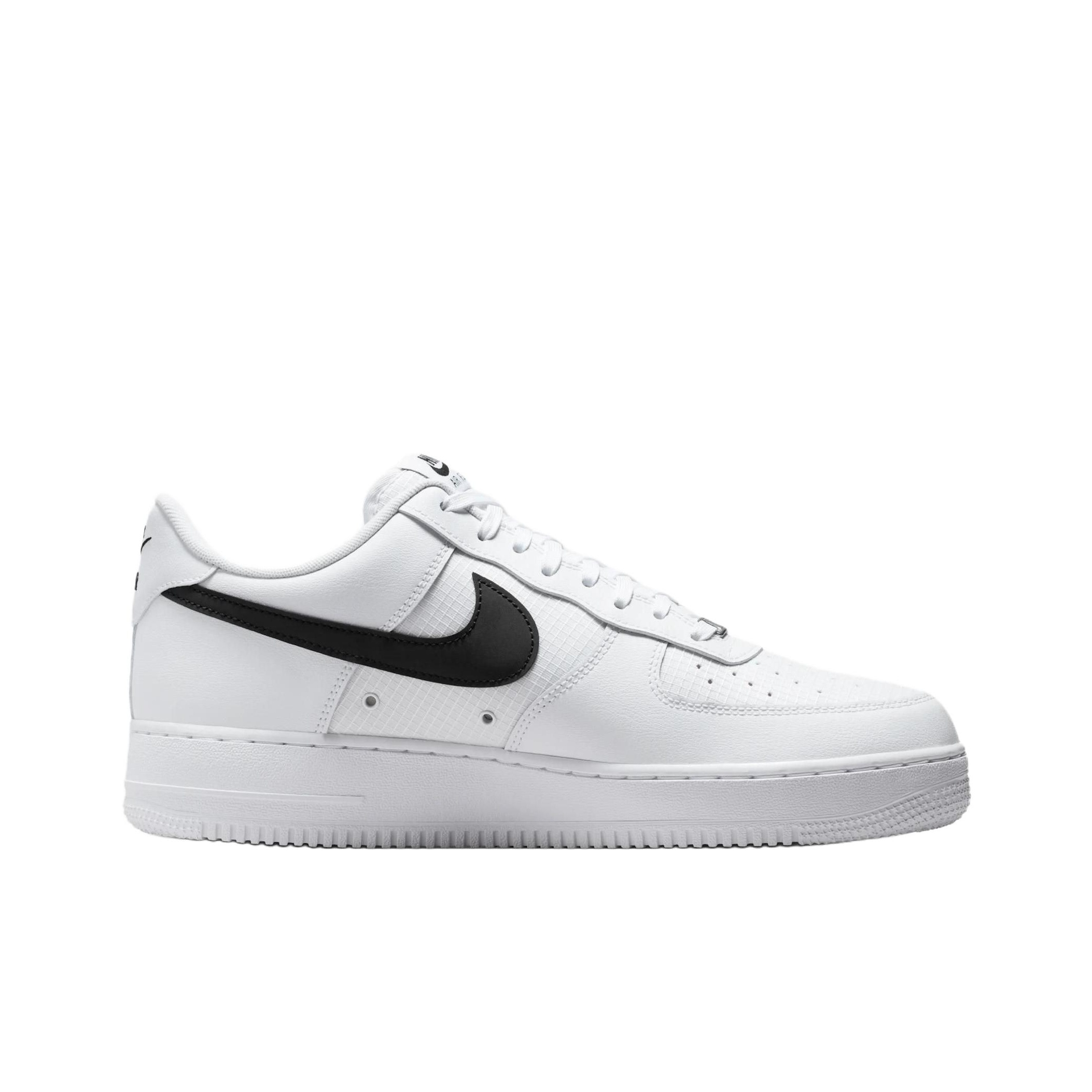 ナイキ エアフォース1 ロートップ スケートボードシューズ  - Nike Shoes Air Force 1 のレビューと価格
